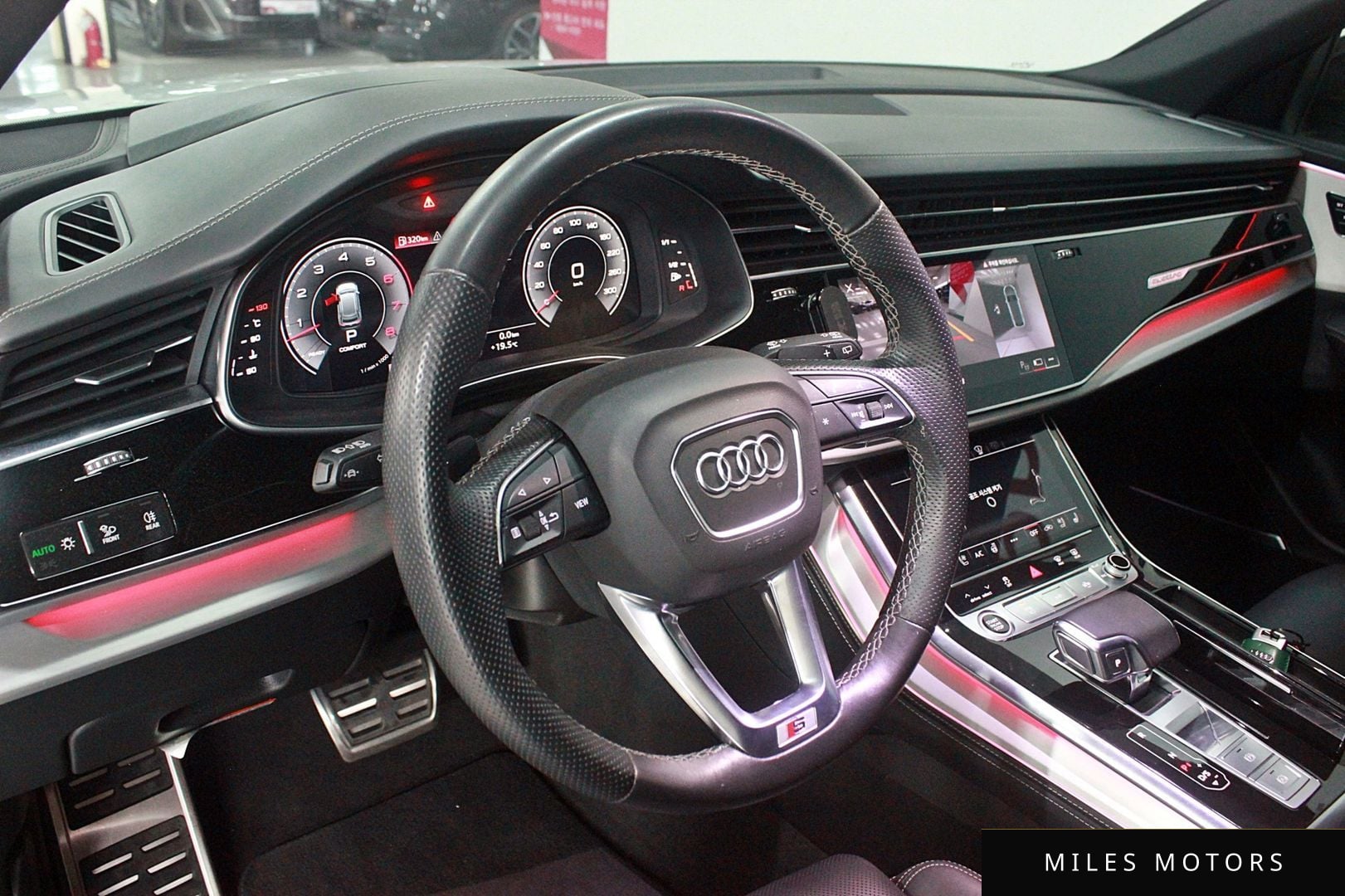 Audi Q8 (4M) 2023 — миниатюра 12