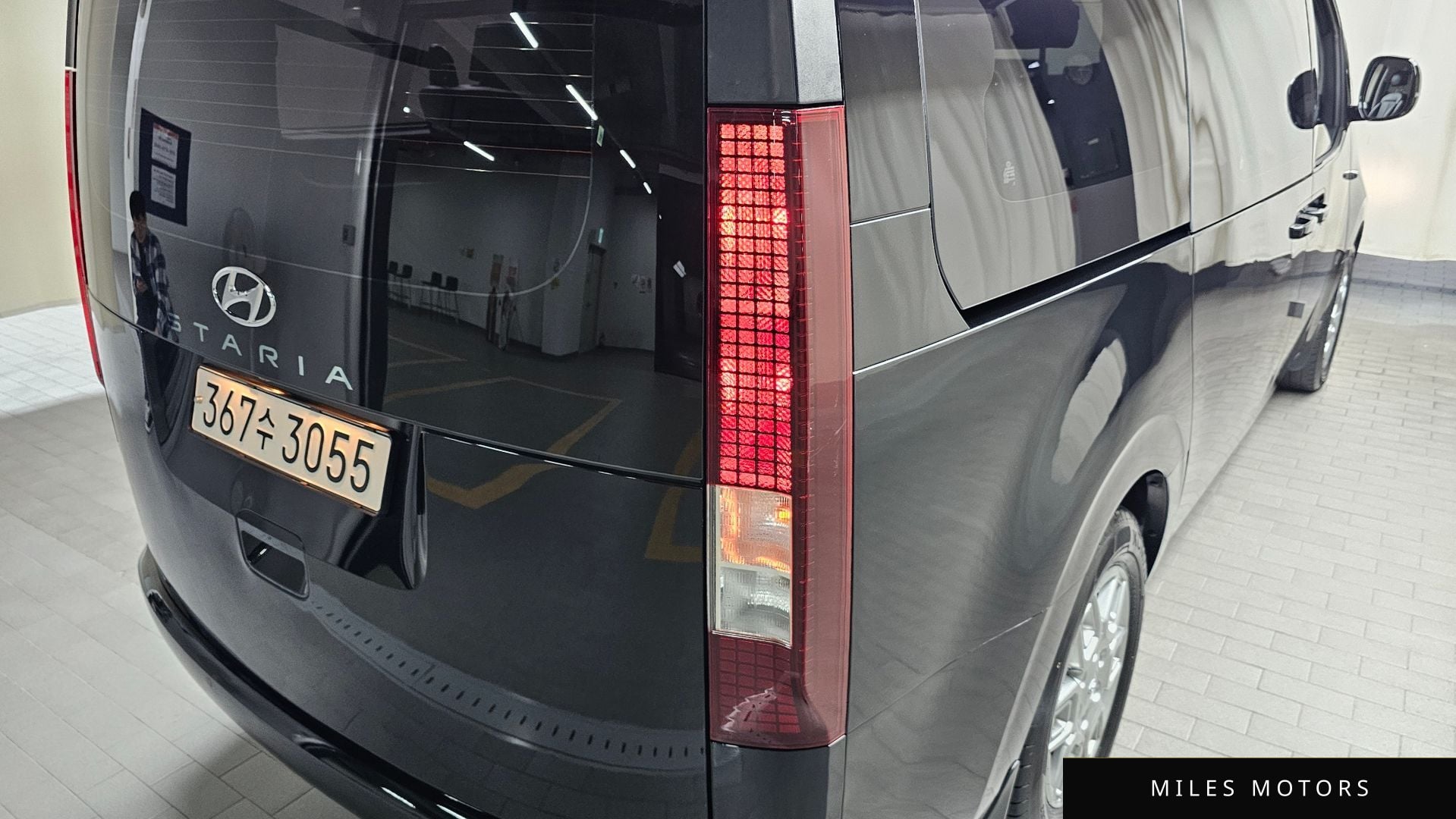 Hyundai Staria 2023 — миниатюра 9