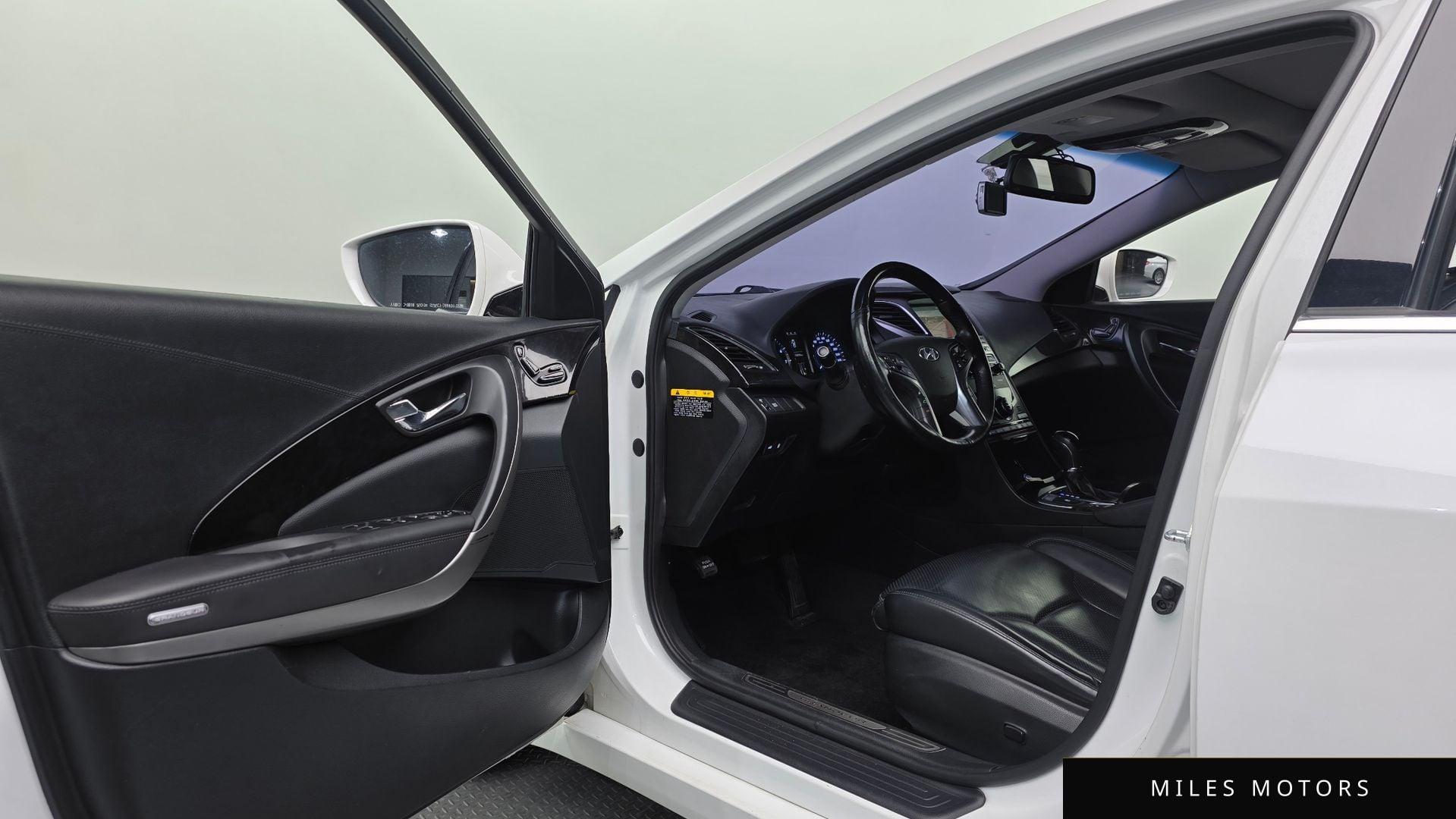 Hyundai Grandeur 2015 — миниатюра 10