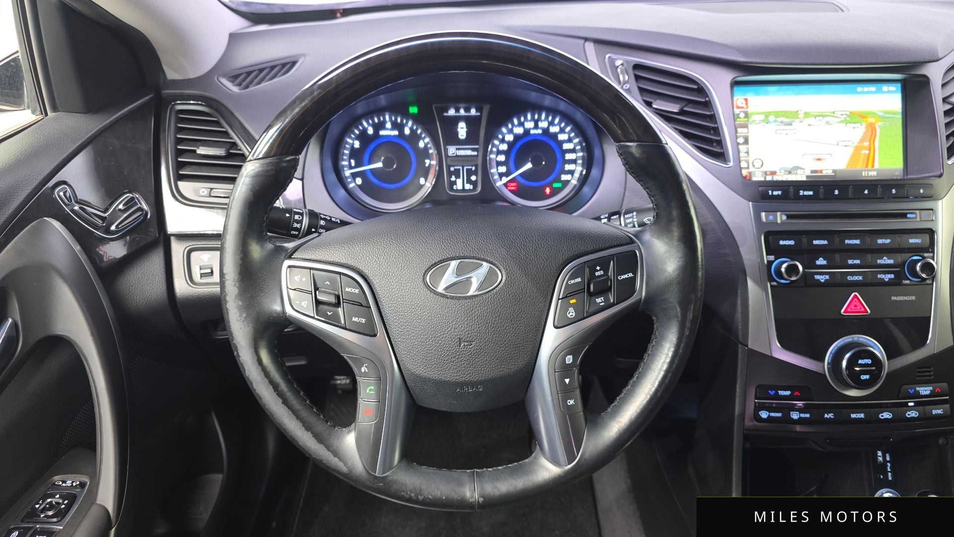 Hyundai Grandeur 2015 — миниатюра 12