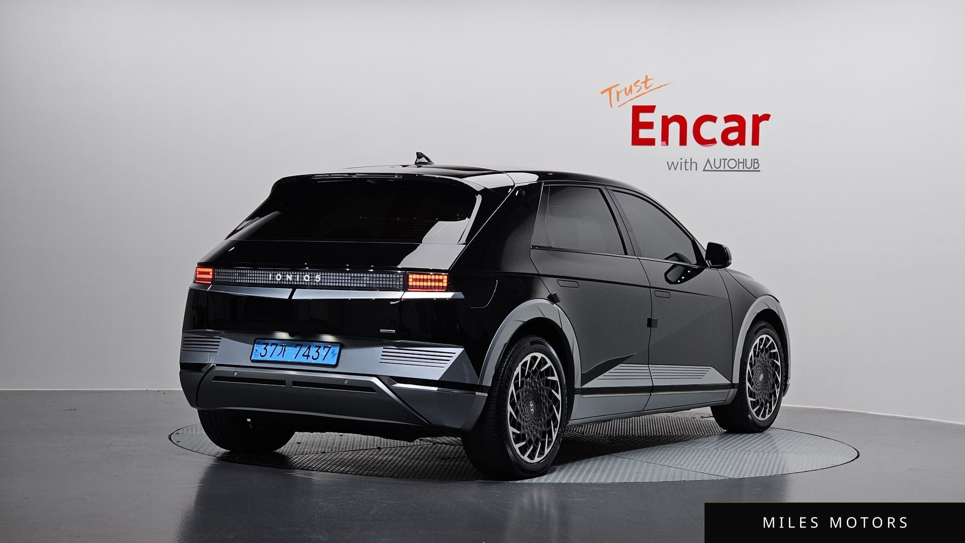 Hyundai Ioniq5 2022 — миниатюра 2