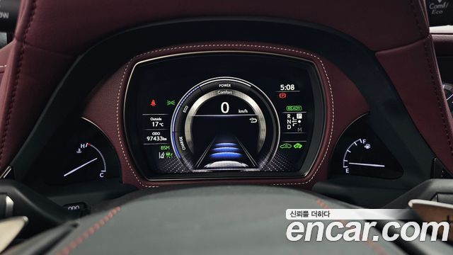Лексус LS500h 2019 — миниатюра 8