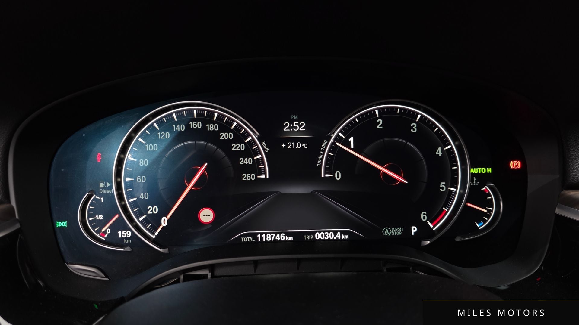 BMW 5 Series (G30) 2017 — миниатюра 10