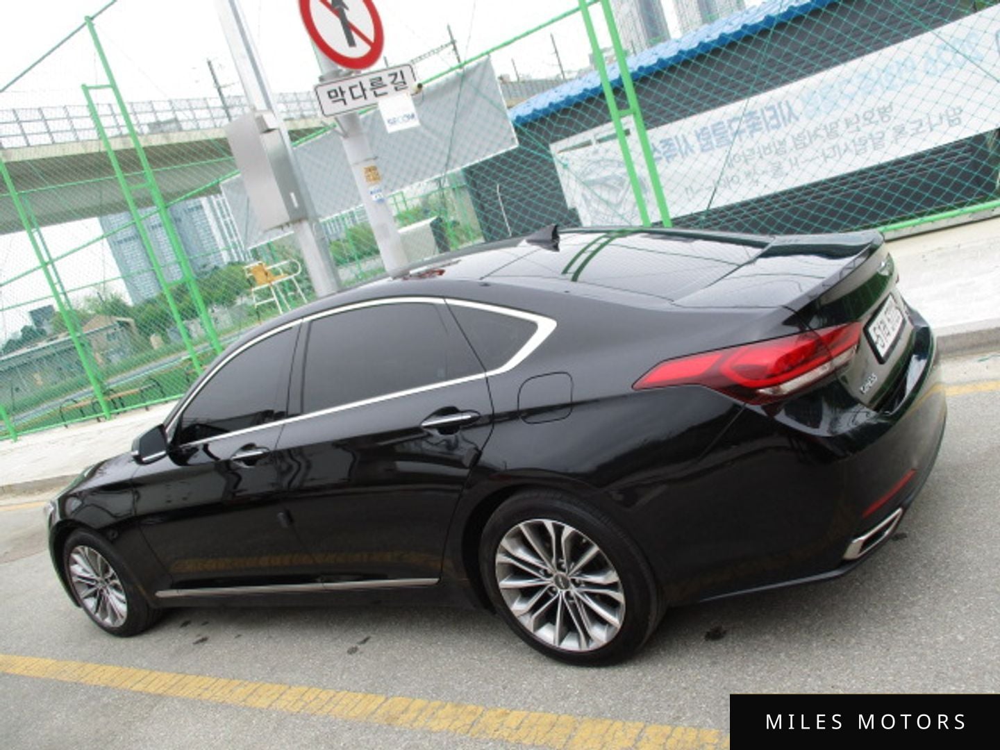 Hyundai Genesis 2015 — миниатюра 6