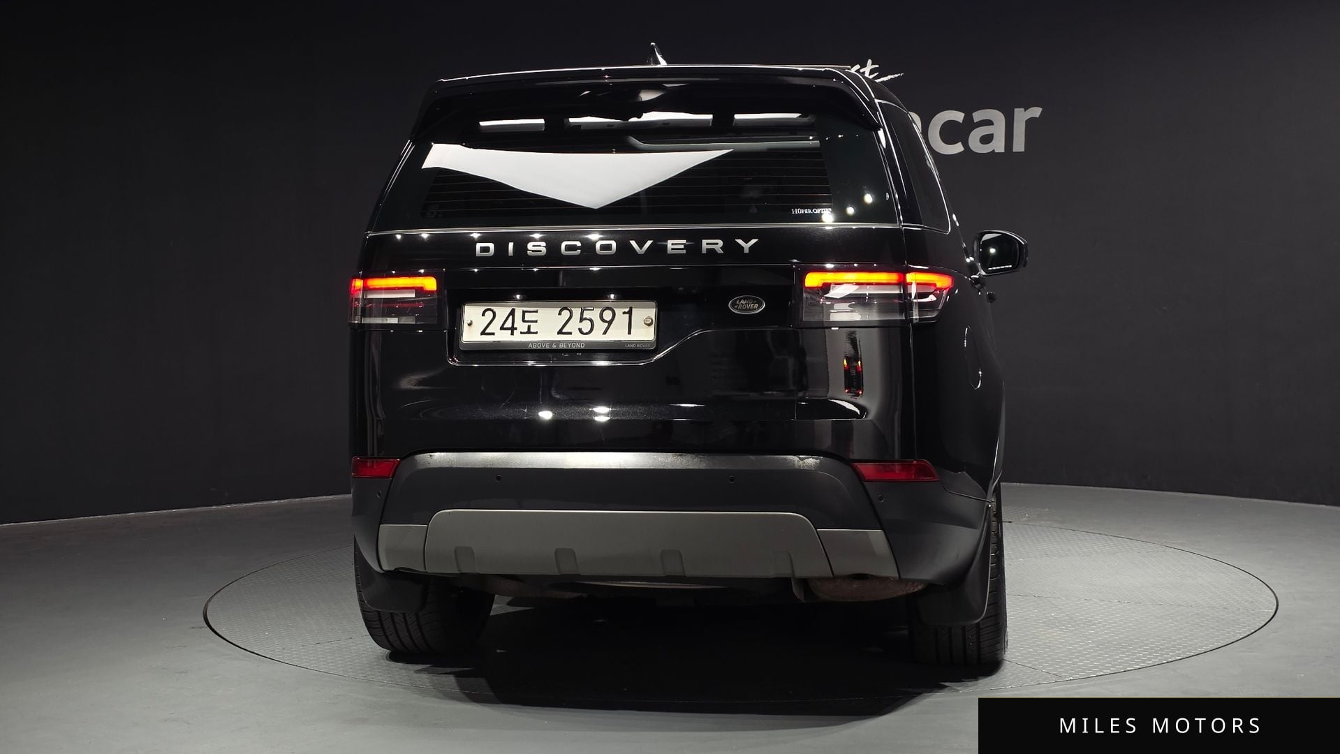 Land Rover Discovery 2018 — миниатюра 4