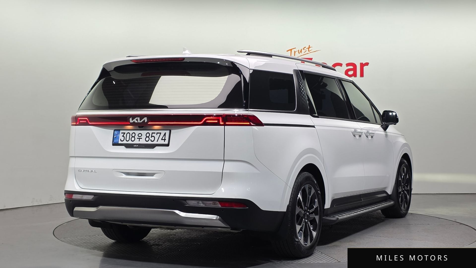 Kia Carnival 2022 — миниатюра 2