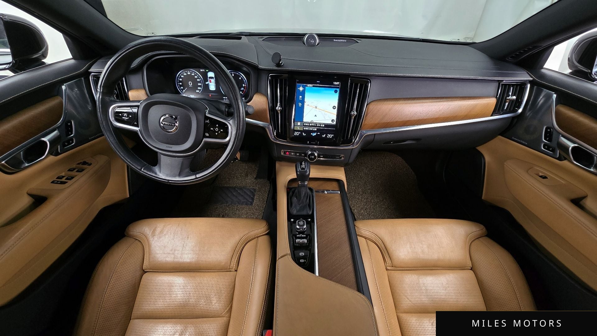 Volvo S90 2018 — миниатюра 7