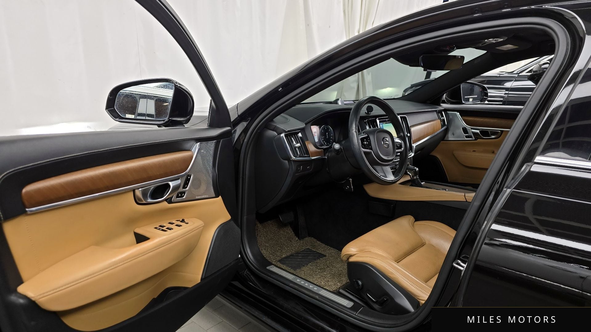Volvo S90 2018 — миниатюра 10
