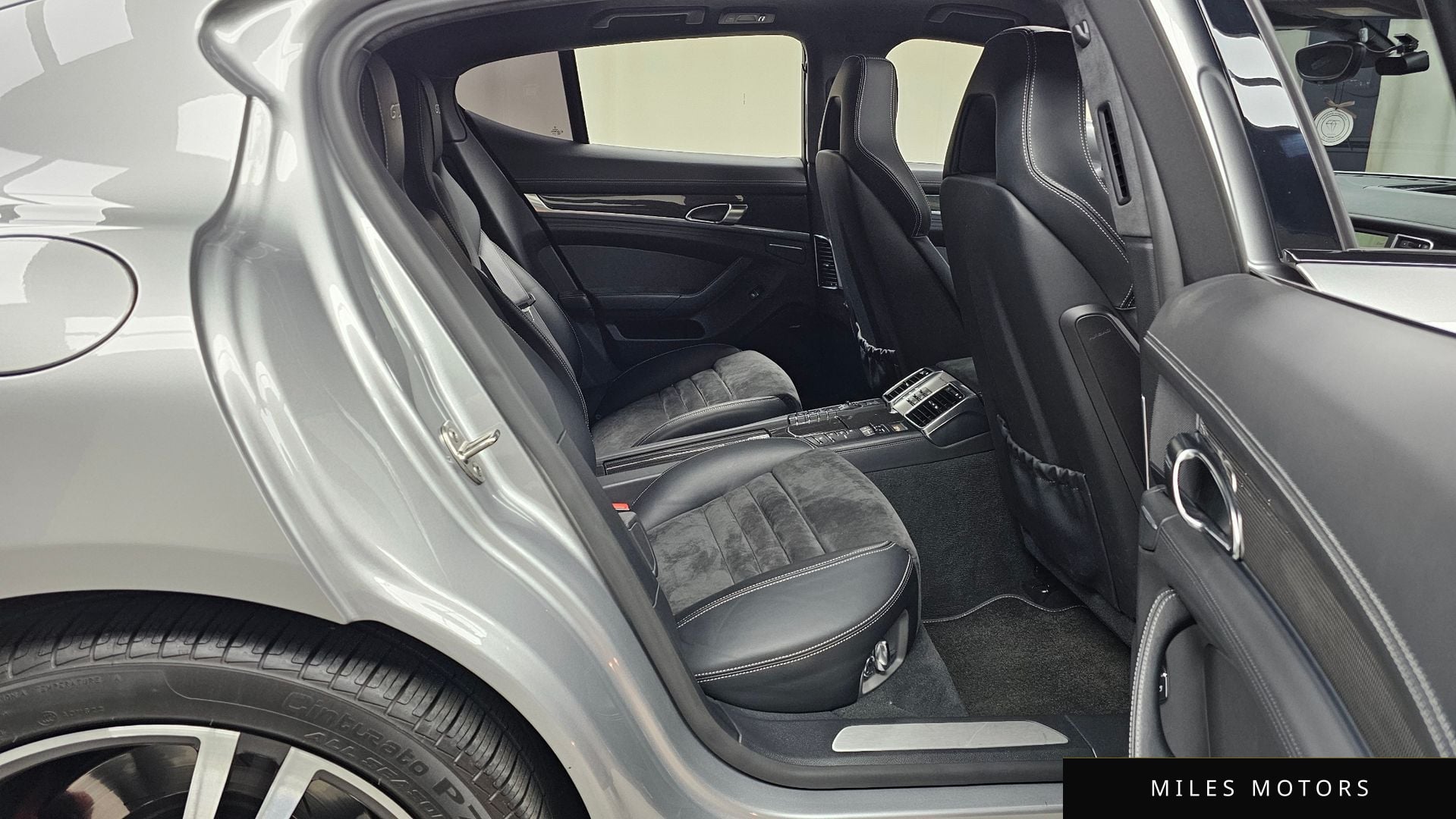 Porsche Panamera 2013 — миниатюра 12