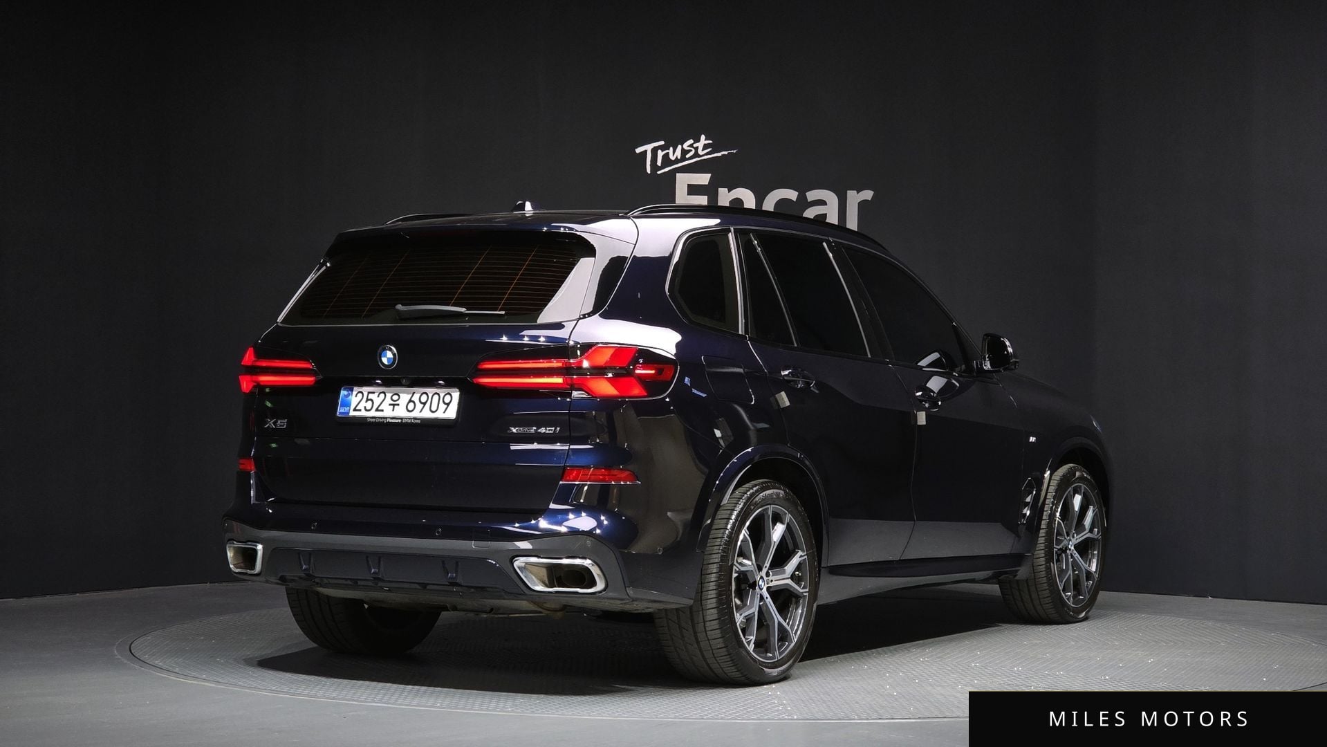 BMW X5 (G05) 2024 — миниатюра 2
