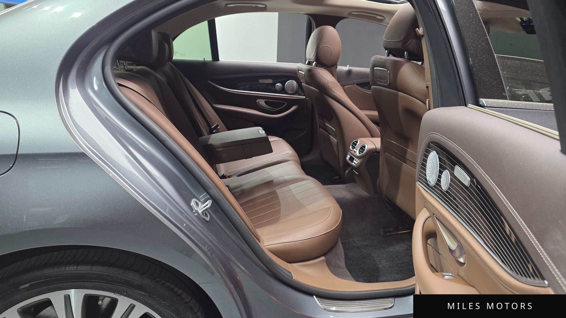 Mercedes-Benz E-Class W213 2019 — миниатюра 12
