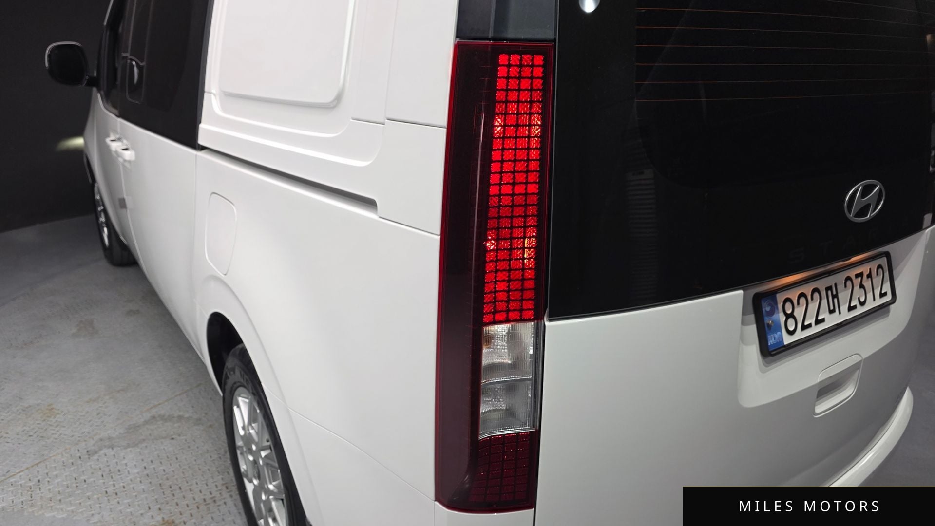 Hyundai Staria 2025 — миниатюра 9