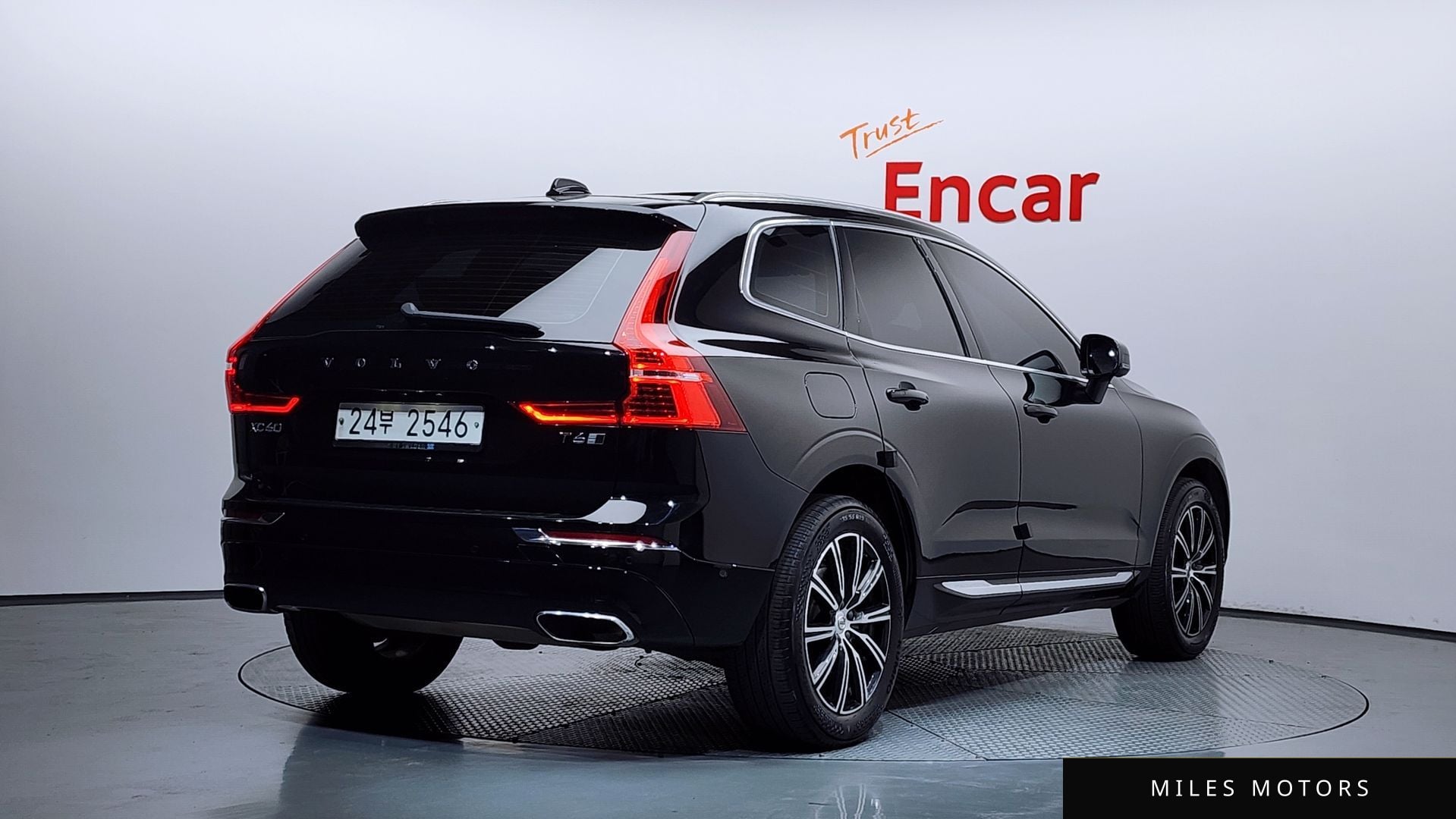 Volvo XC60 2019 — миниатюра 2