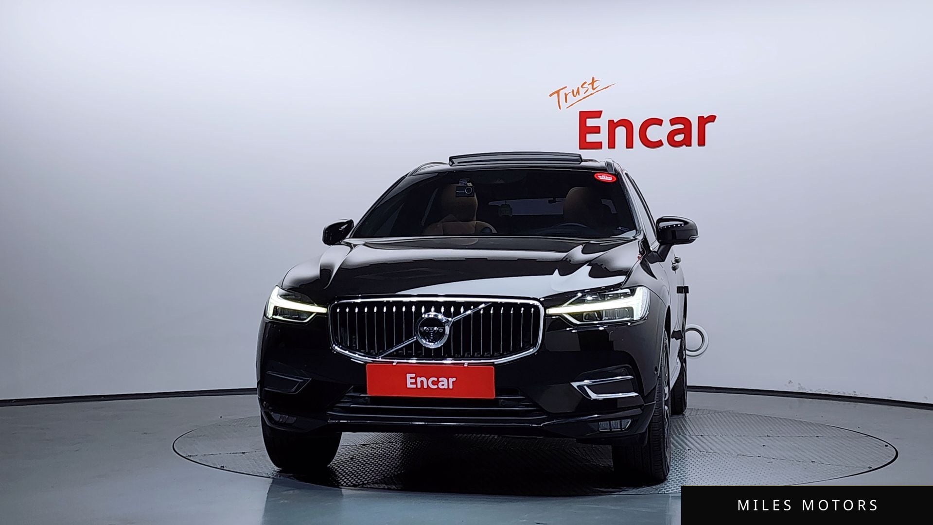 Volvo XC60 2019 — миниатюра 3