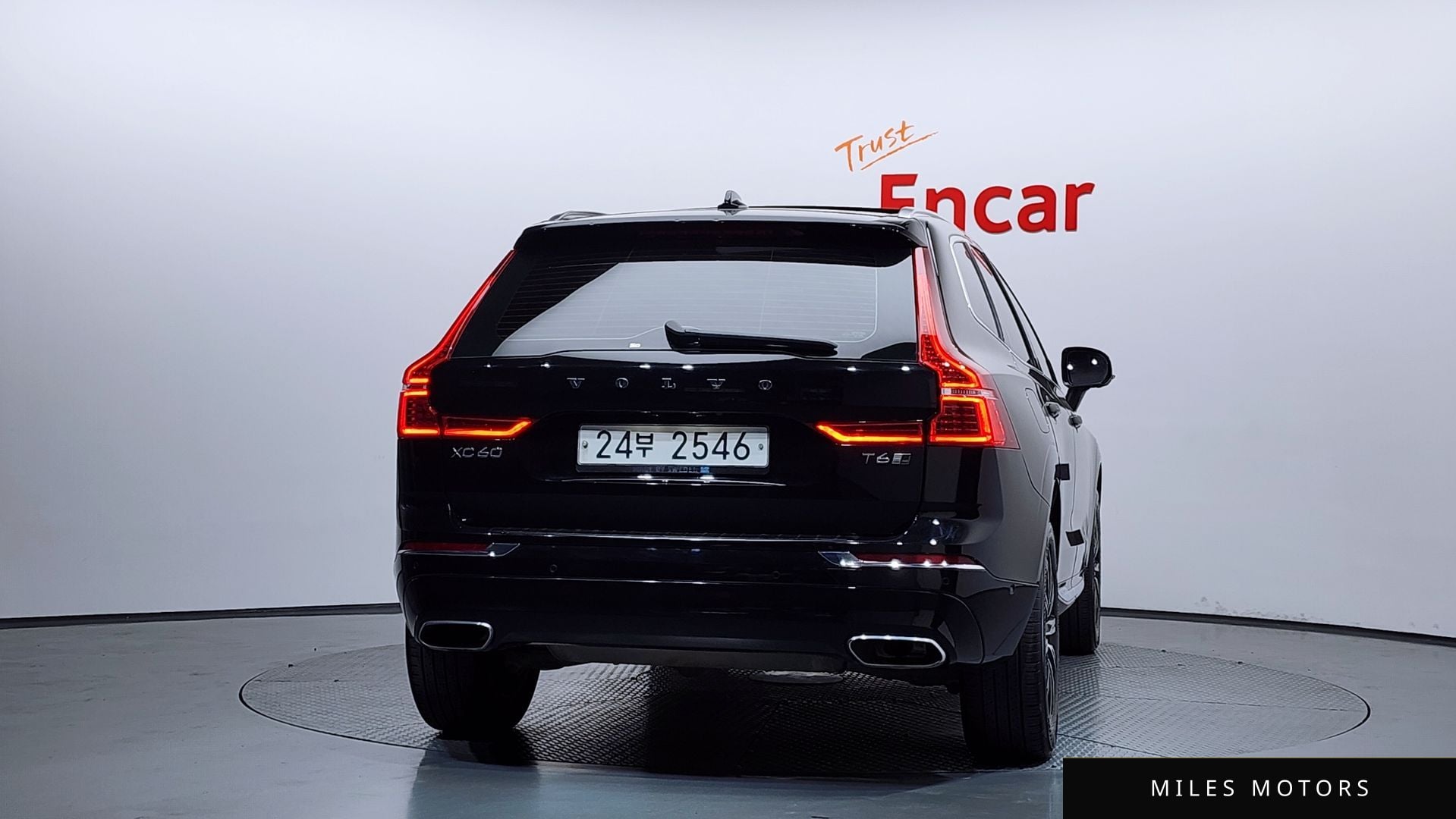 Volvo XC60 2019 — миниатюра 4