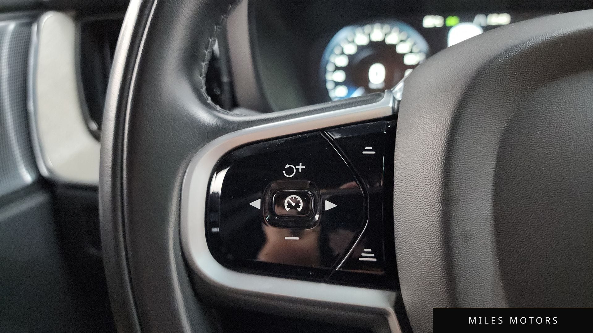 Volvo XC60 2019 — миниатюра 22