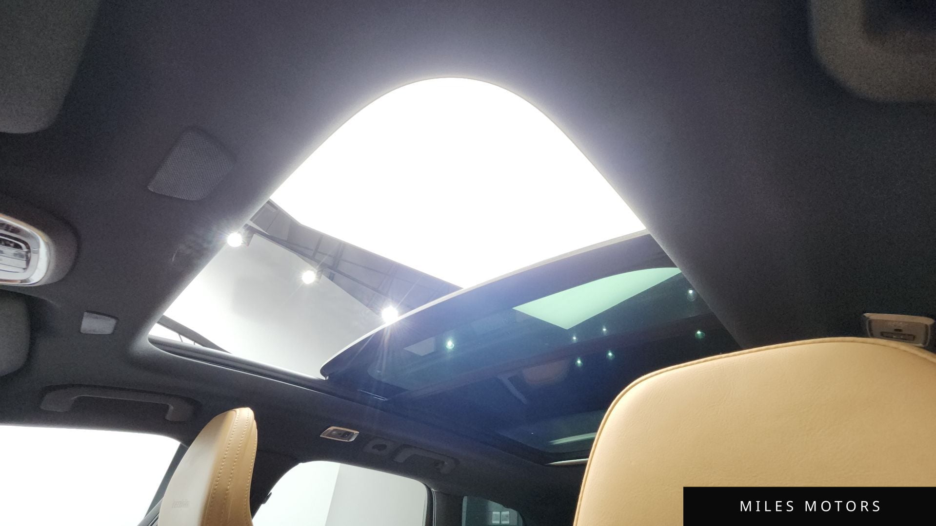 Volvo XC60 2019 — миниатюра 23