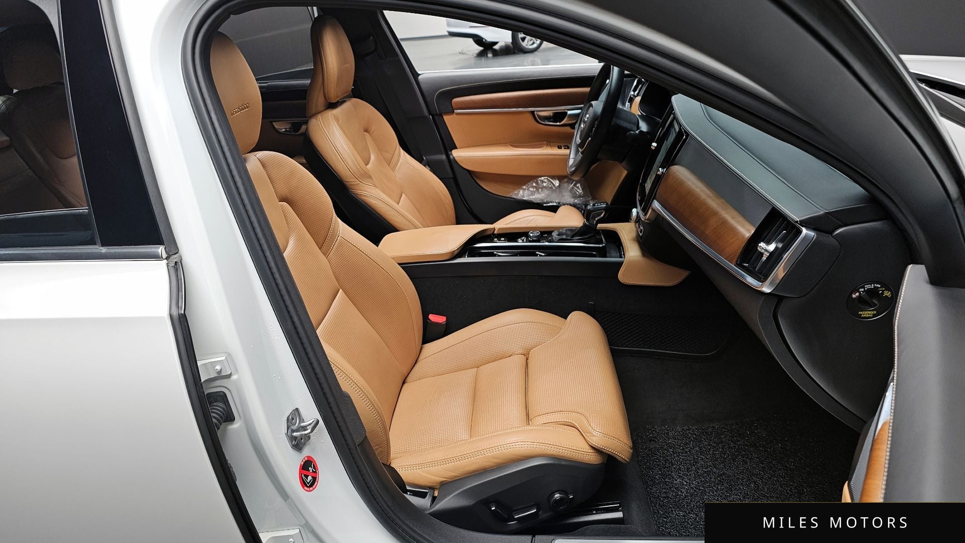 Volvo S90 2019 — миниатюра 13