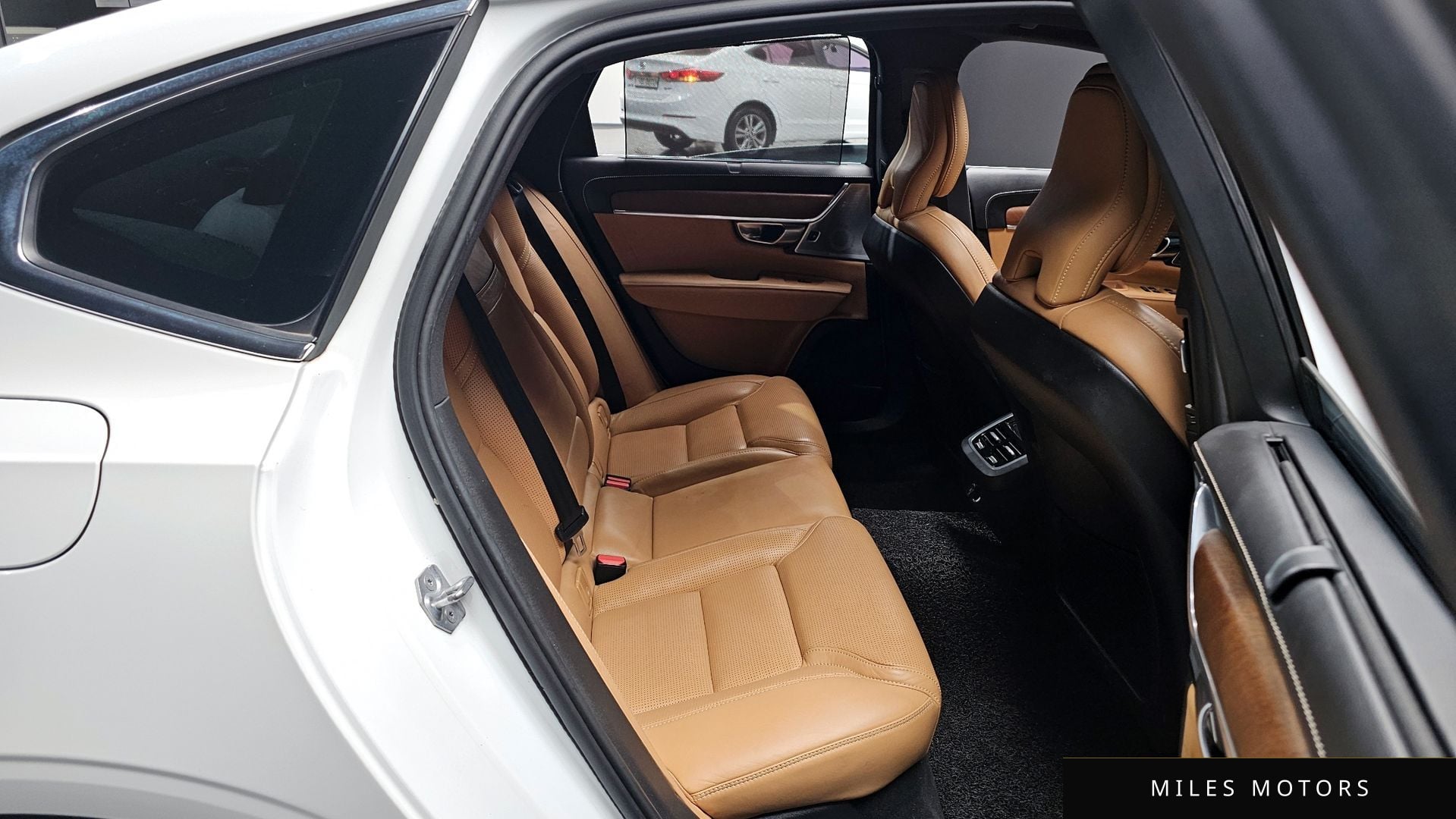 Volvo S90 2019 — миниатюра 17