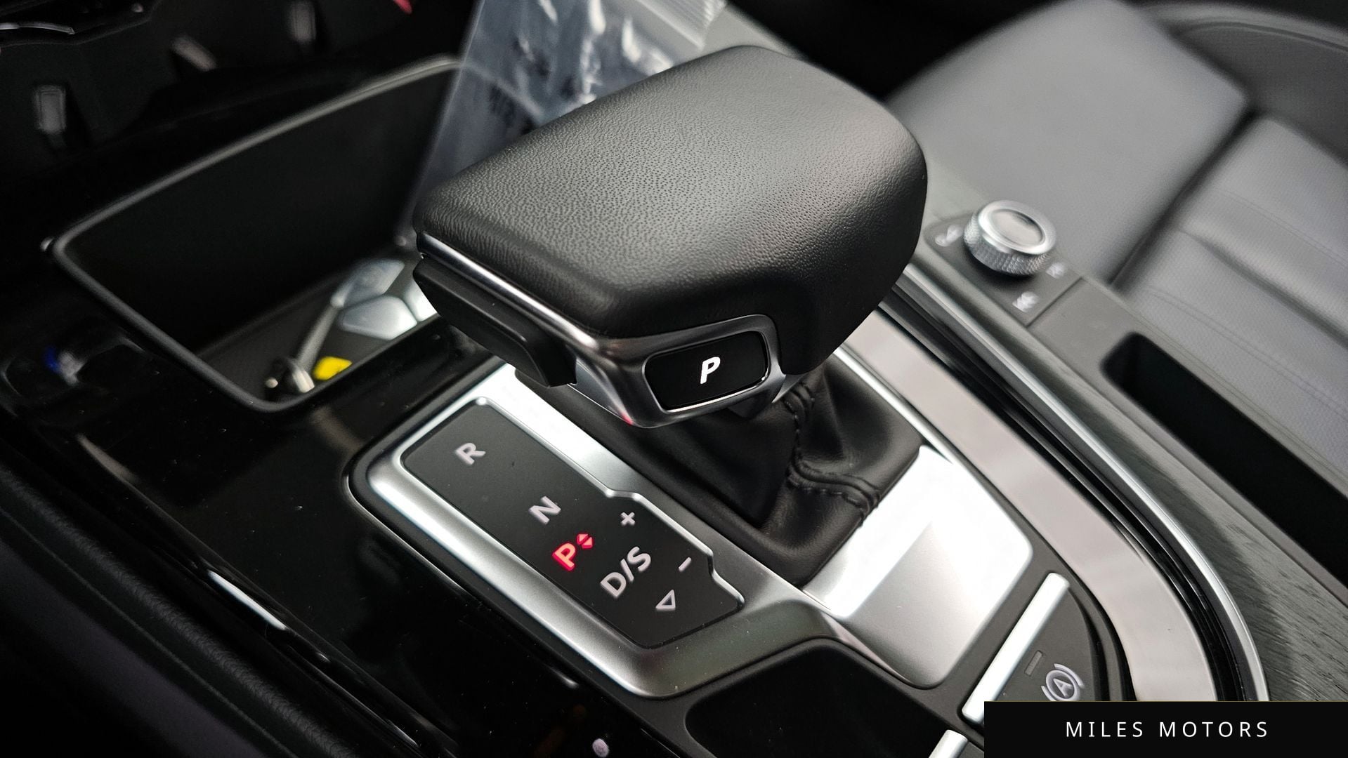Audi A4 (B9) 2023 — миниатюра 12