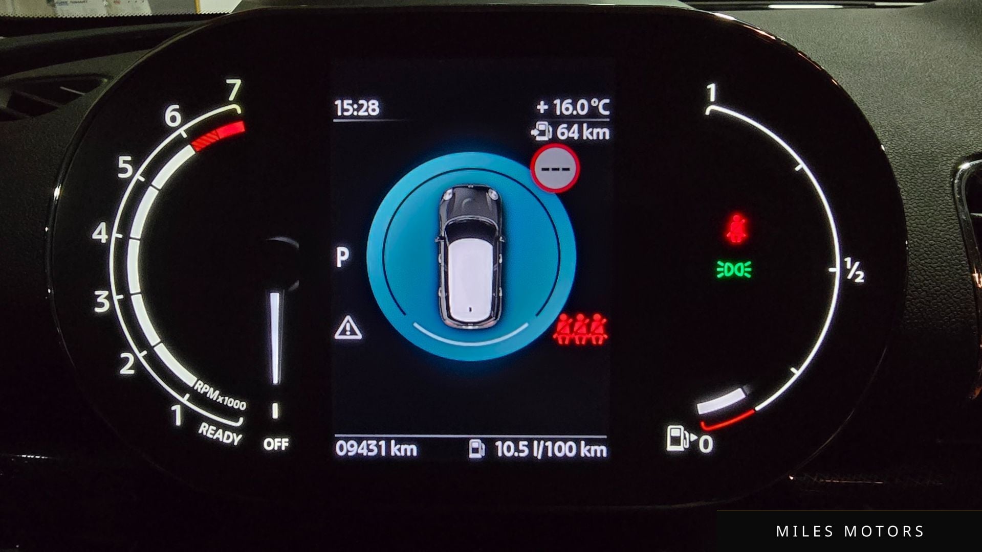 MINI Clubman 2022 — миниатюра 8
