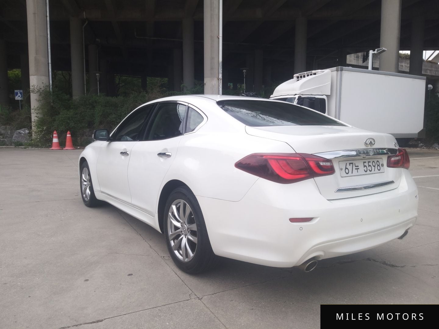 Infiniti Q70 2015 — миниатюра 2