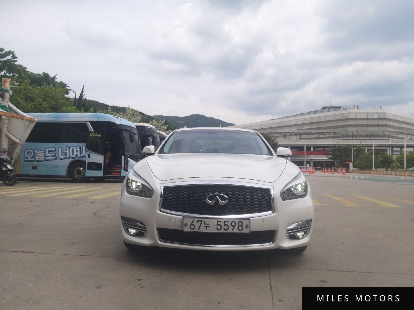 Infiniti Q70 2015 — миниатюра 3