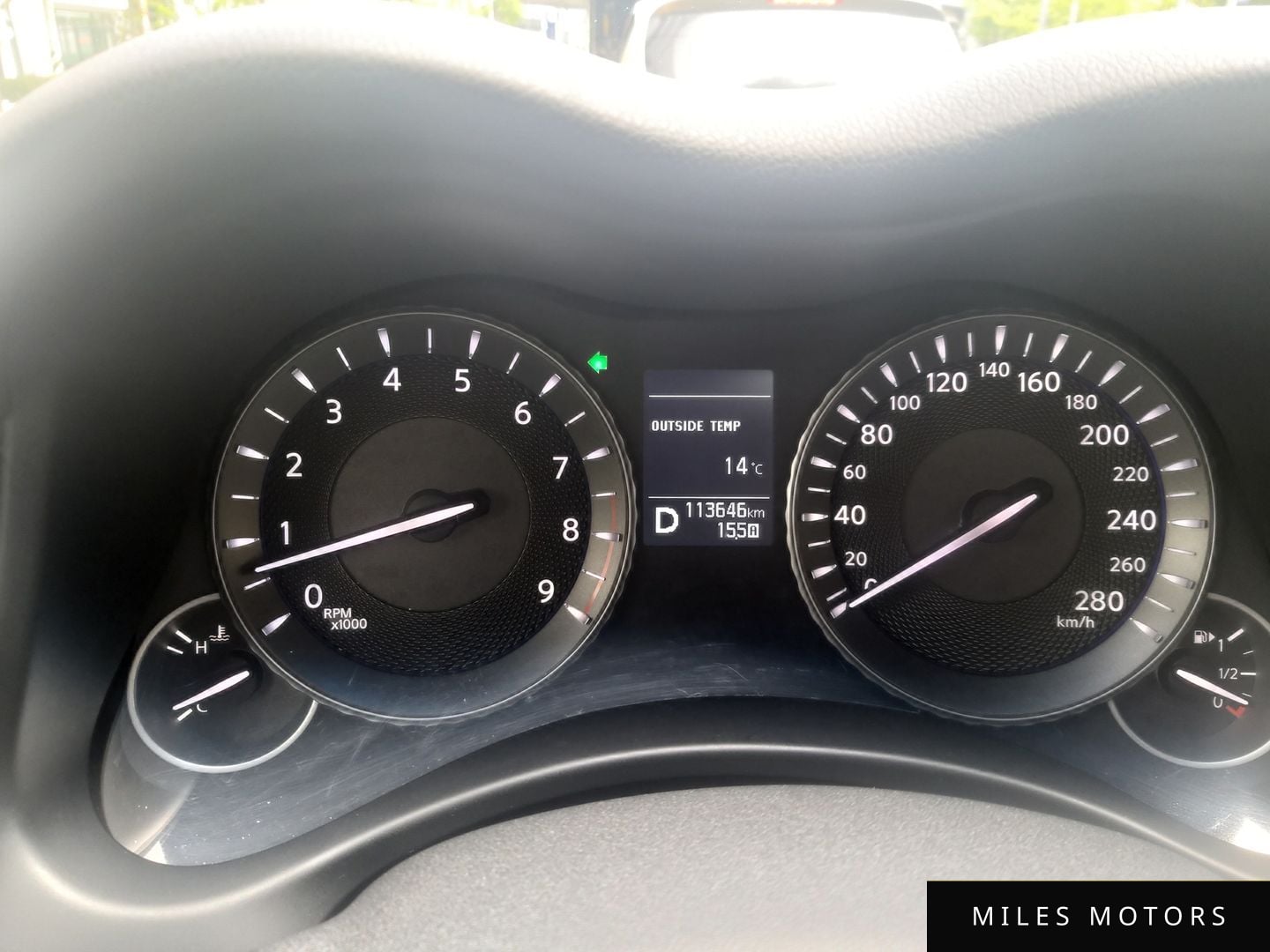 Infiniti Q70 2015 — миниатюра 8