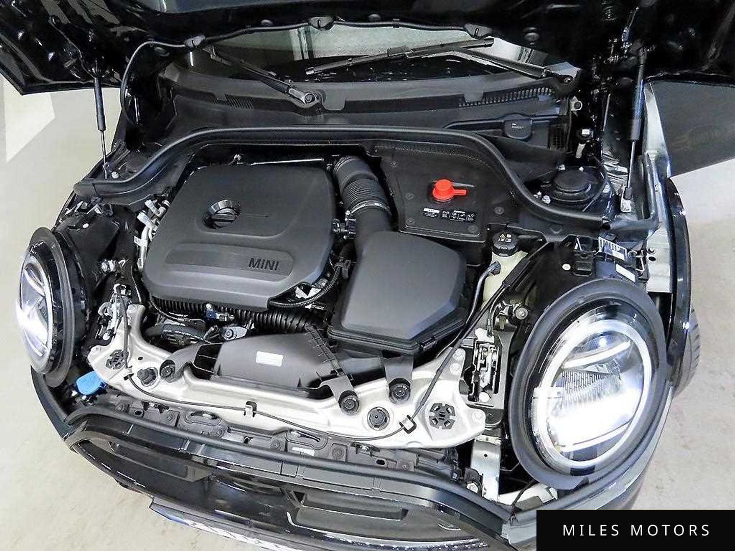 MINI 쿠퍼 S 2025 — миниатюра 19