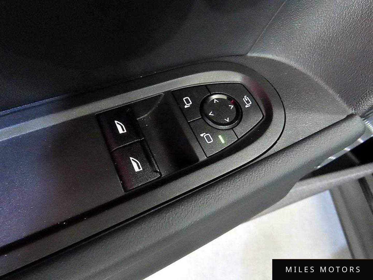 MINI 쿠퍼 S 2025 — миниатюра 12