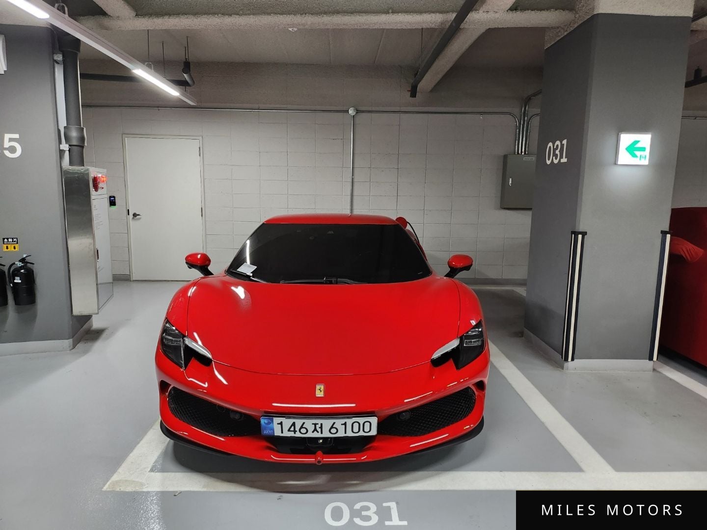Ferrari 296 GTB 2023