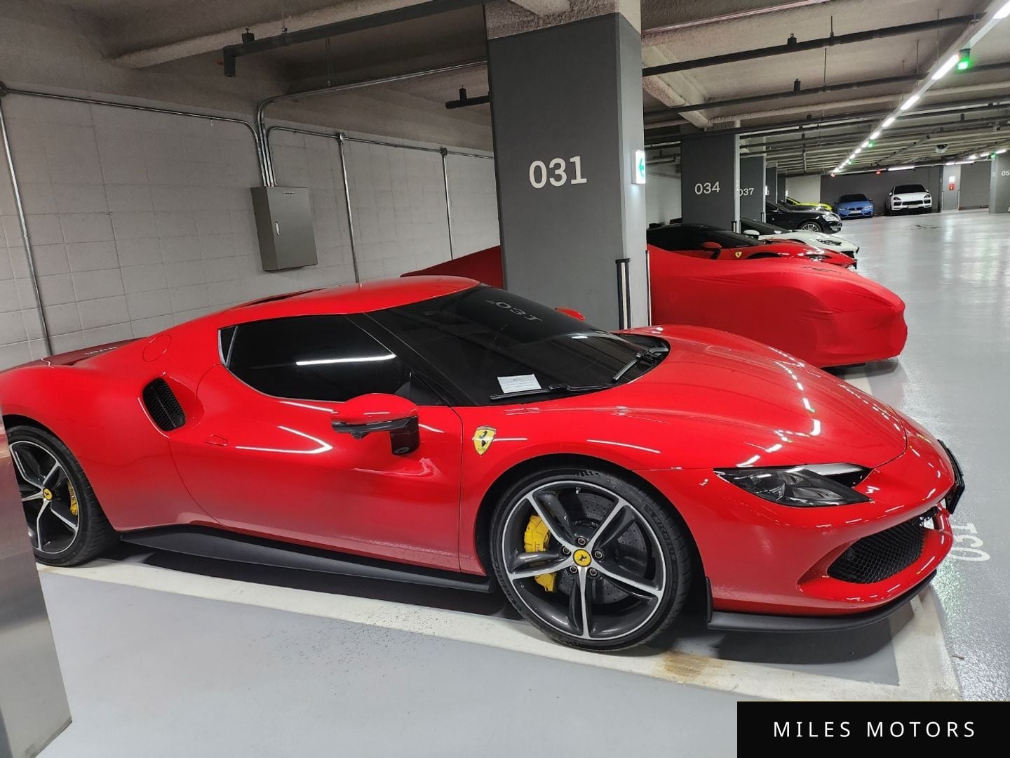 Ferrari 296 GTB 2023 — миниатюра 7