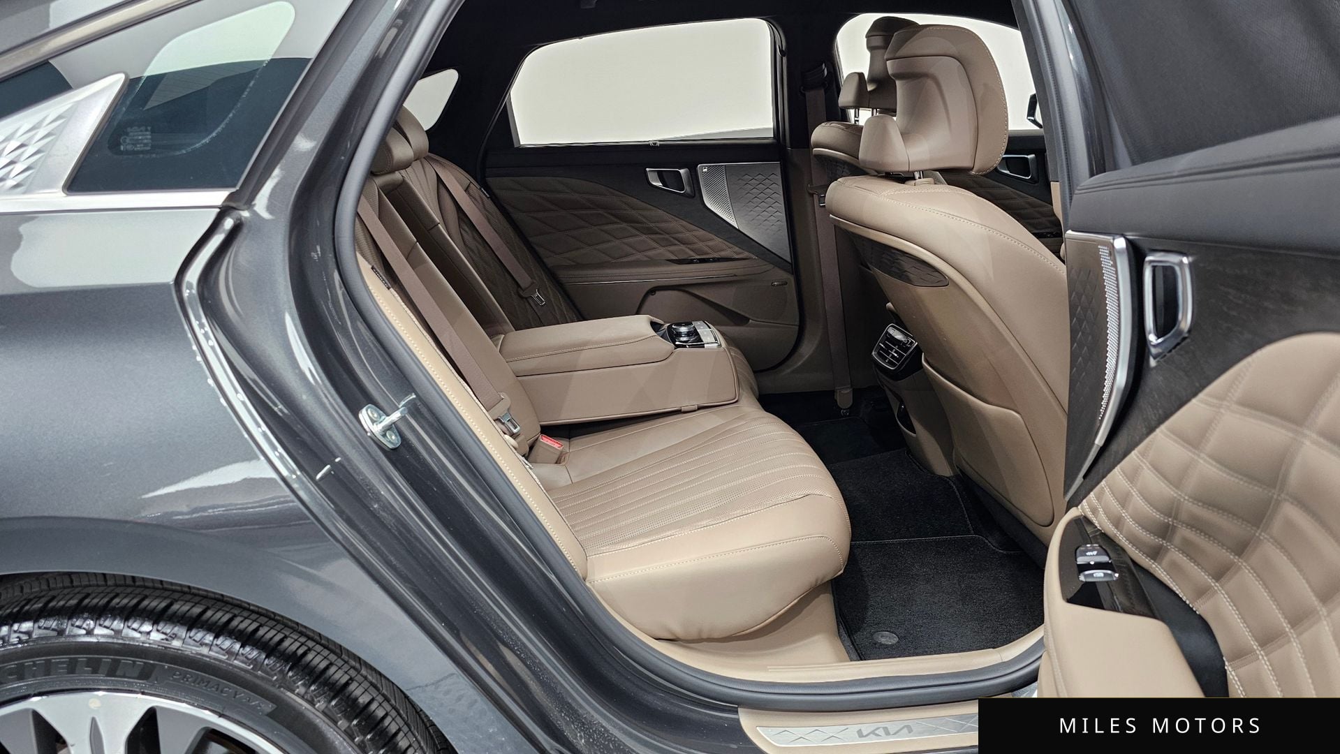 Kia K8 2023 — миниатюра 16