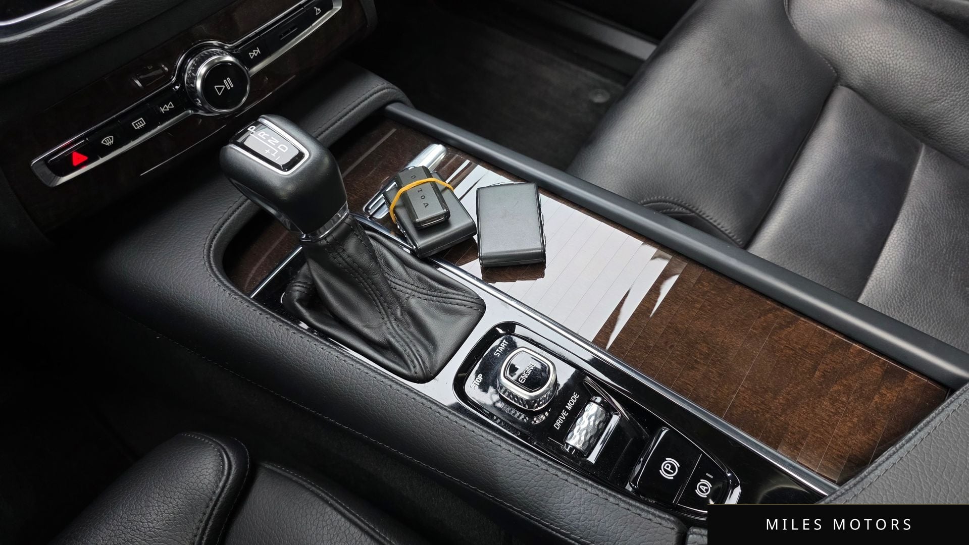 Volvo XC90 2017 — миниатюра 9