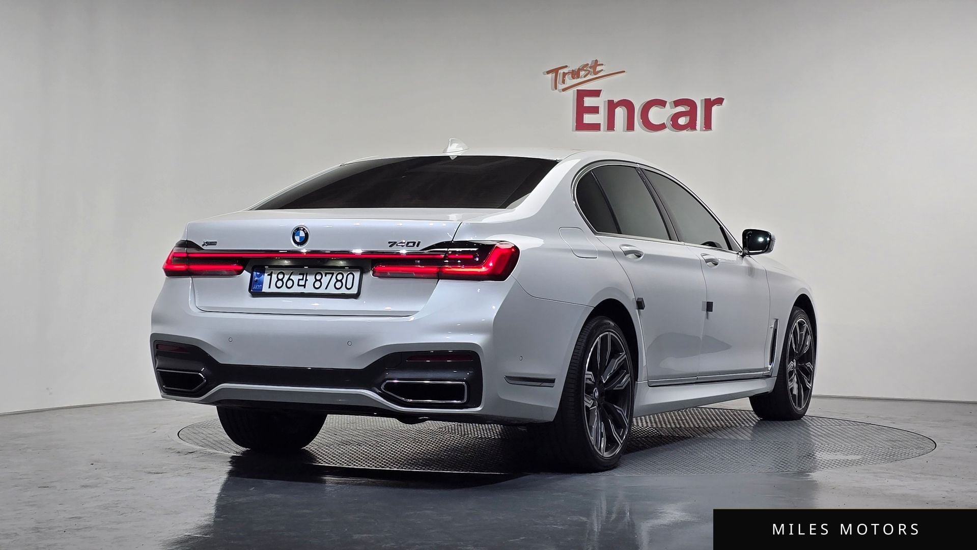 BMW 7 Series (G11) 2020 — миниатюра 2