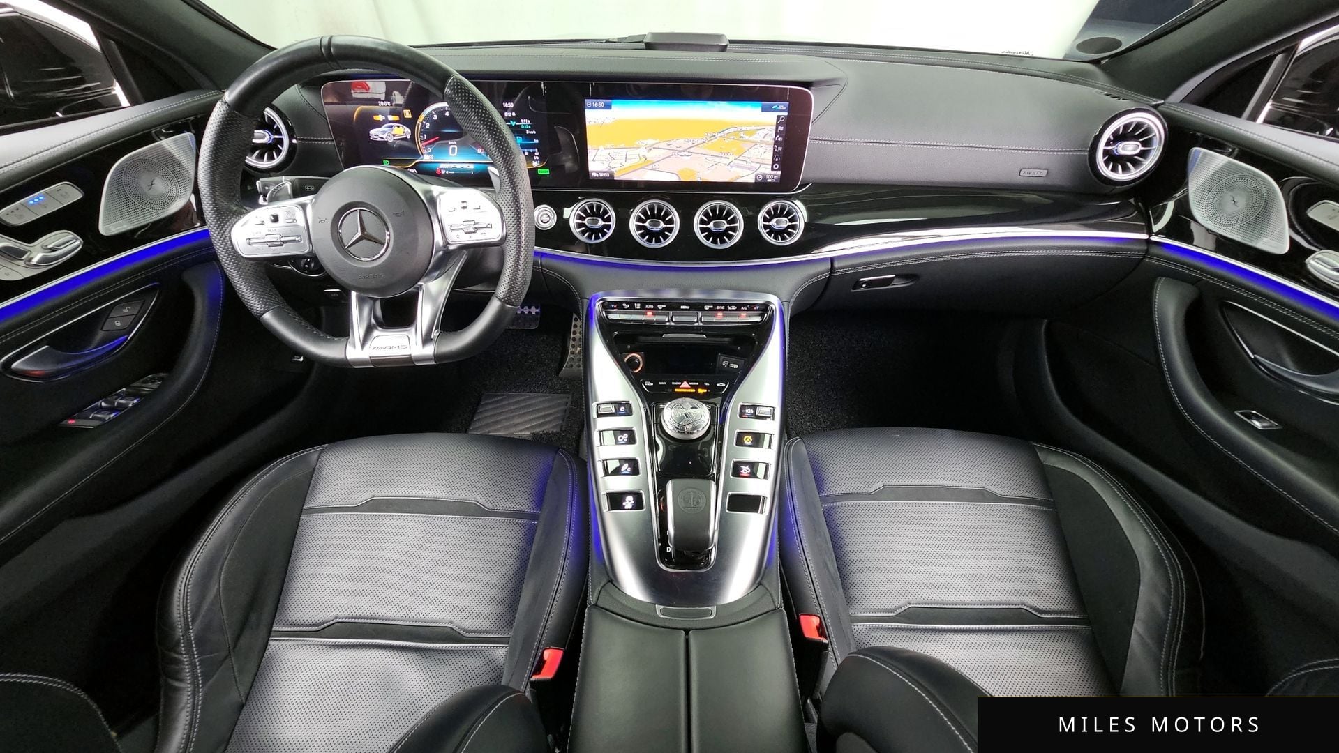 Mercedes-Benz AMG GT 2020 — миниатюра 10