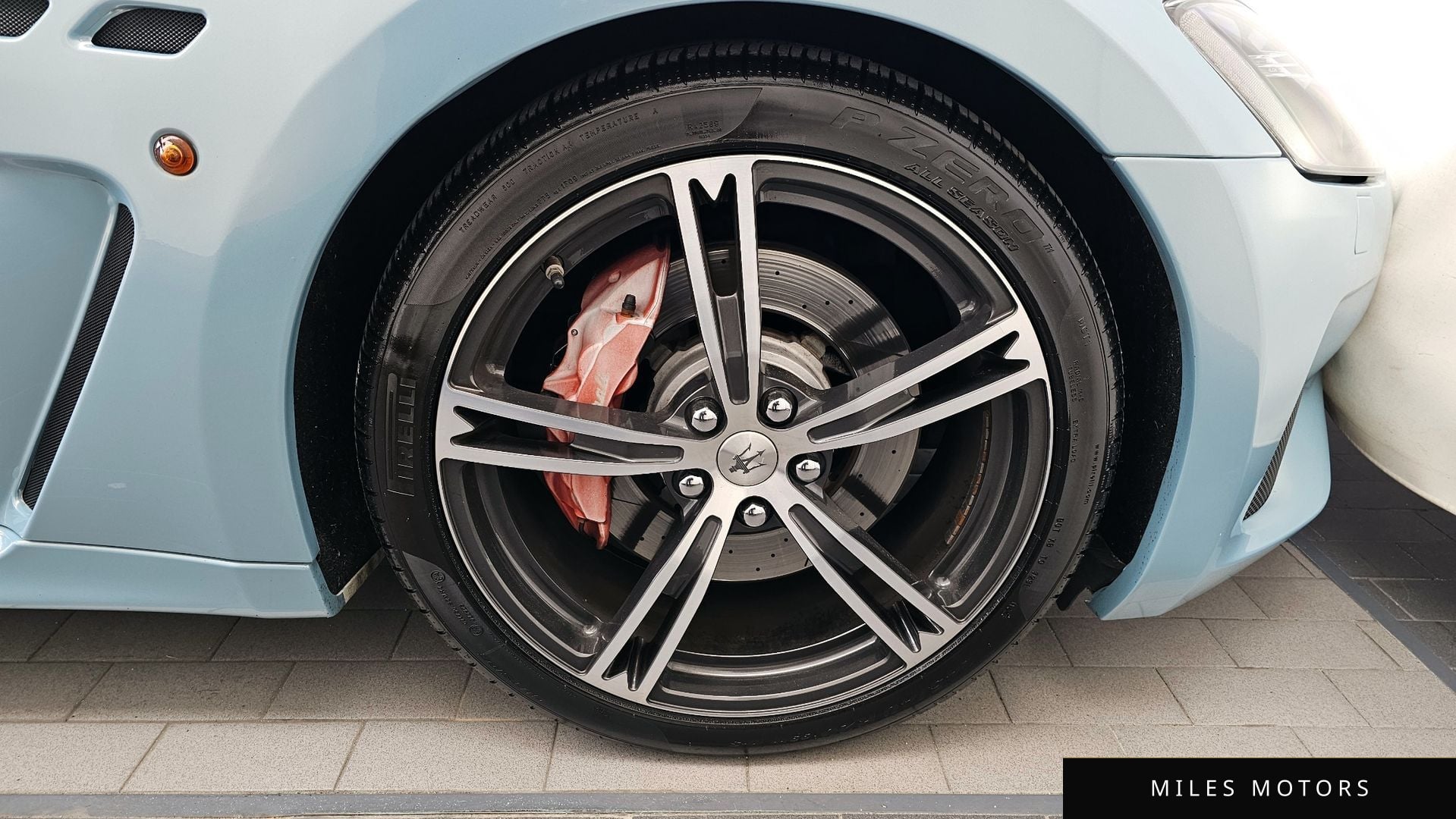 Maserati 그란투리스모 2019 — миниатюра 7