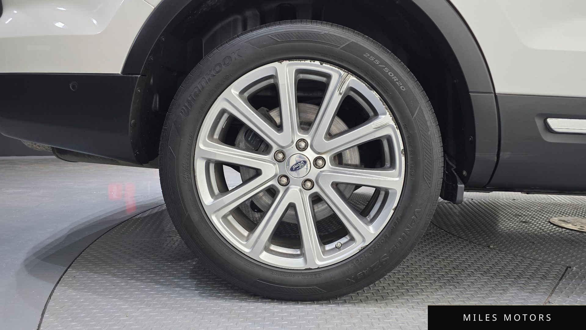 Ford Explorer 2016 — миниатюра 5