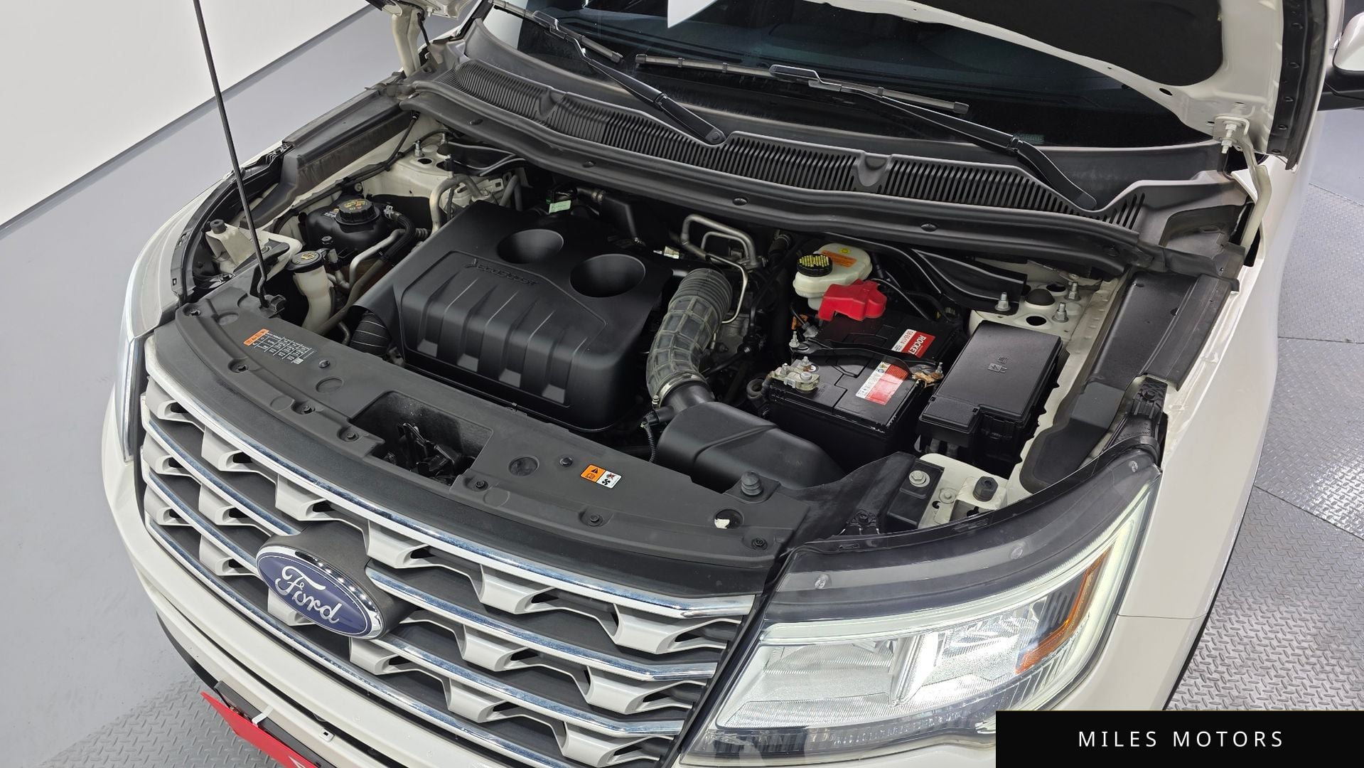 Ford Explorer 2016 — миниатюра 6