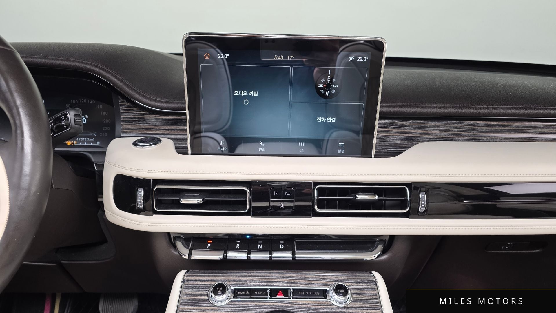 Lincoln Aviator 2020 — миниатюра 31