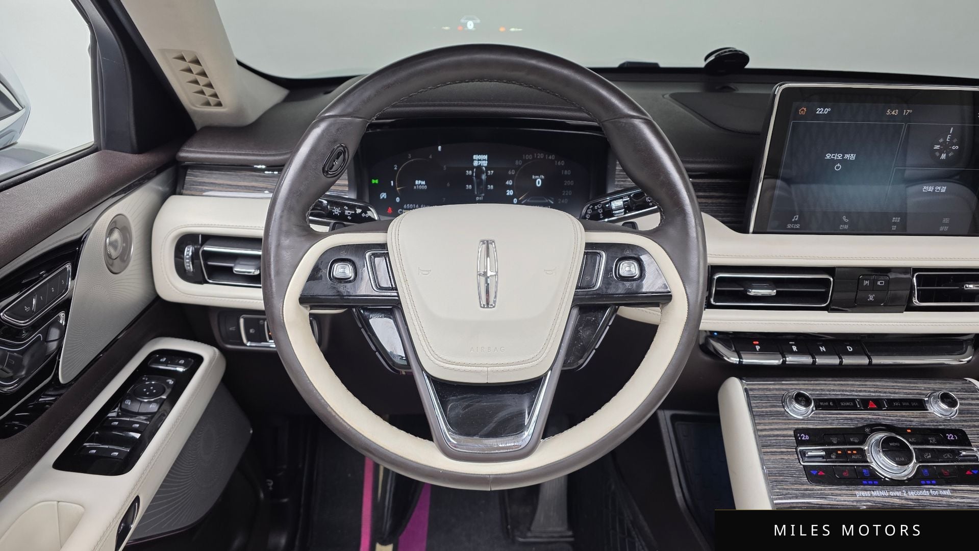 Lincoln Aviator 2020 — миниатюра 32