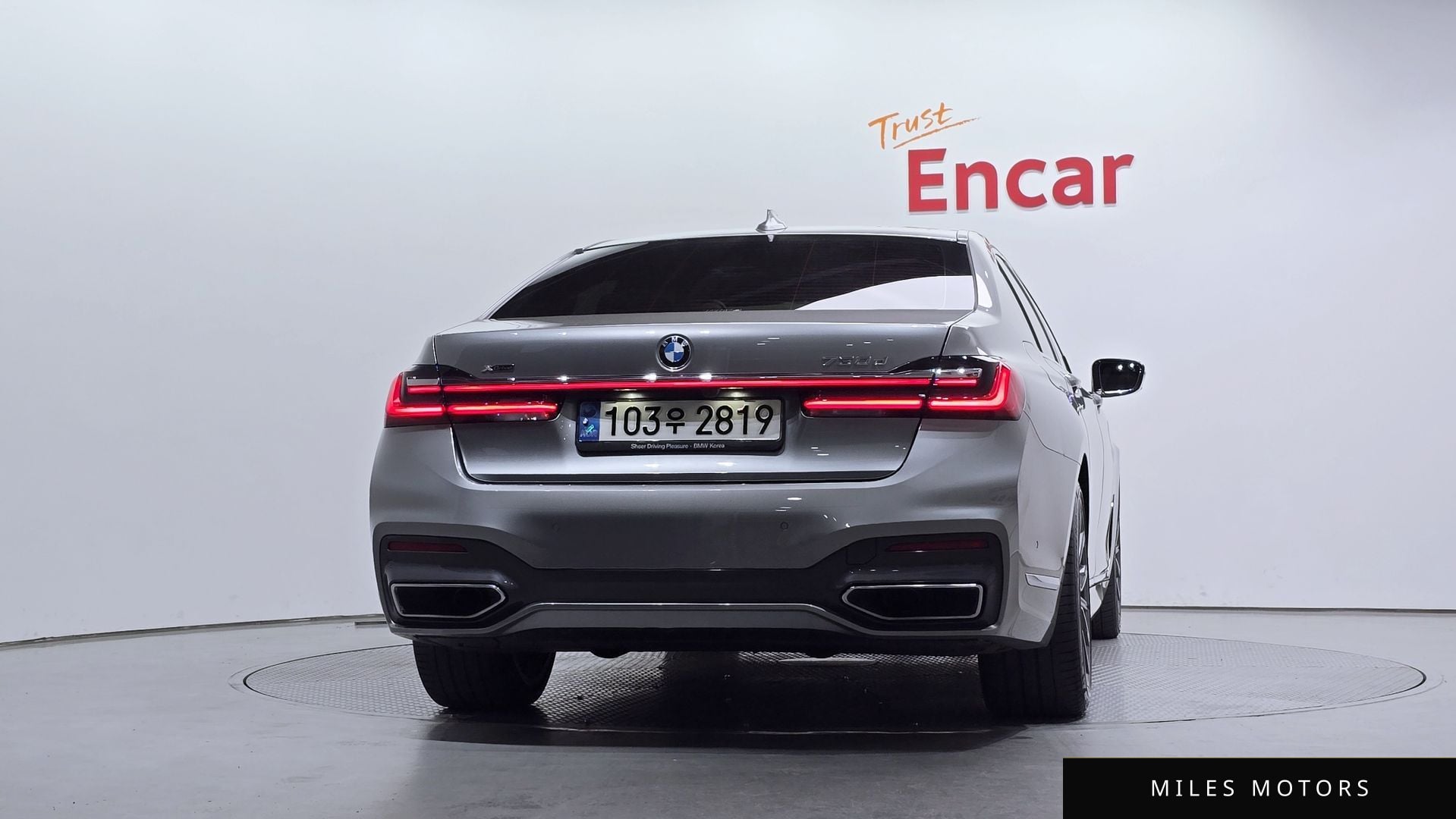 BMW 7 Series (G11) 2022 — миниатюра 4