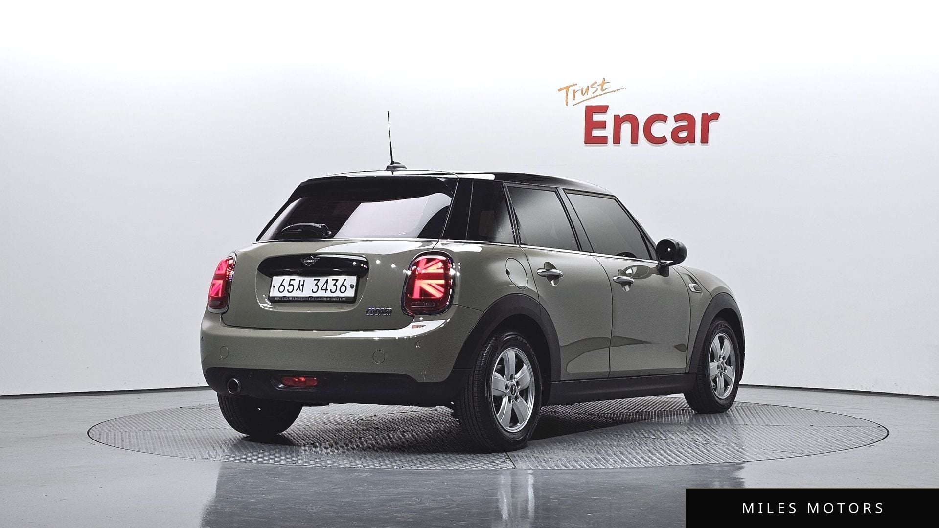 MINI 쿠퍼 2019 — миниатюра 2