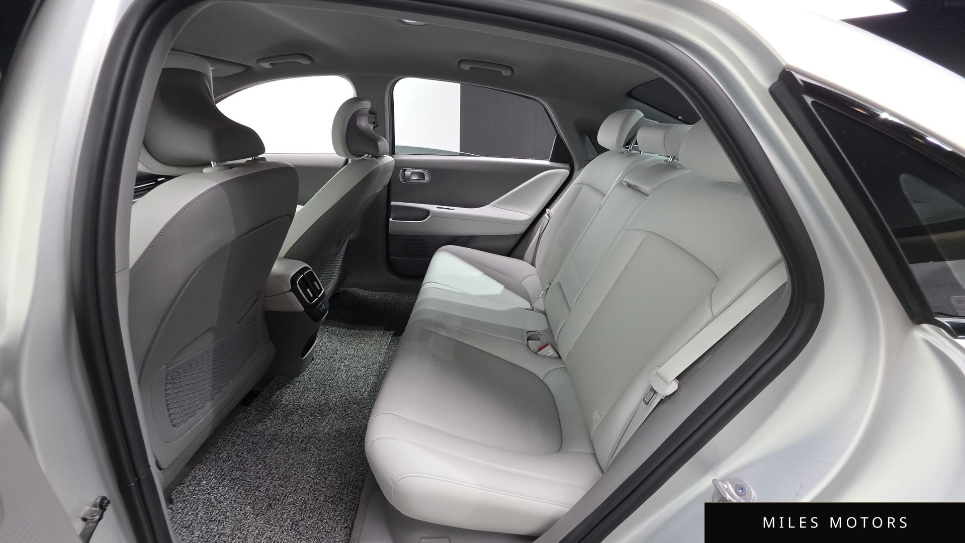 Hyundai Ioniq6 2023 — миниатюра 16