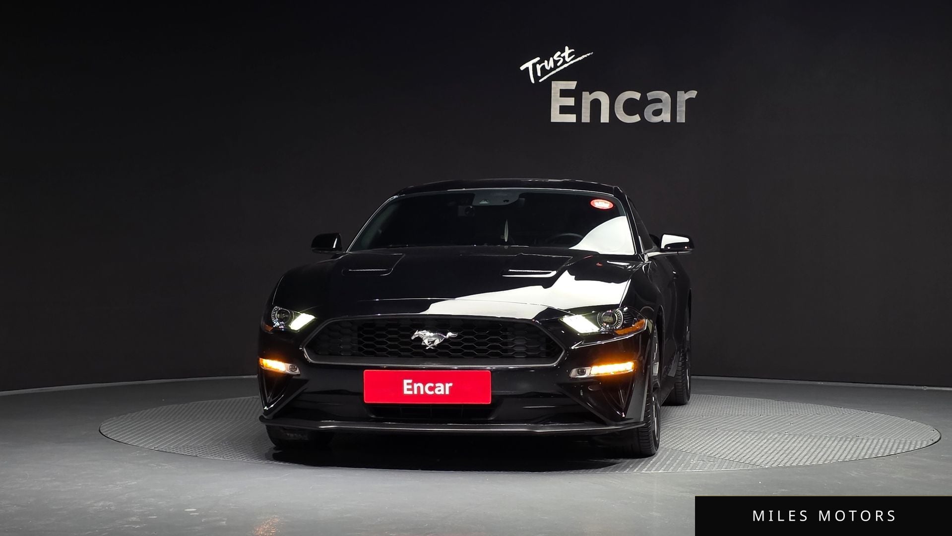 Ford Mustang 2018 — миниатюра 3