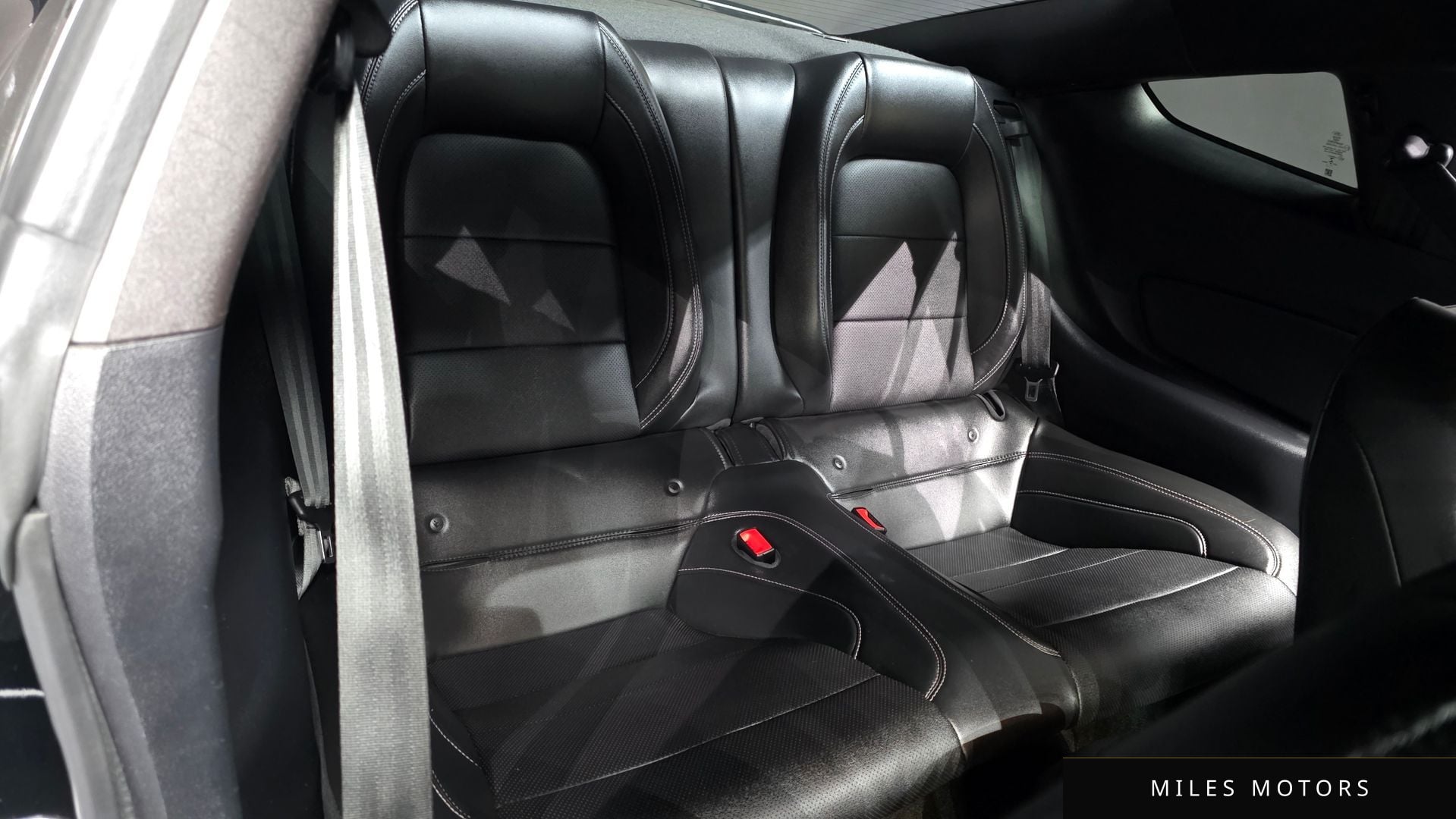 Ford Mustang 2018 — миниатюра 18