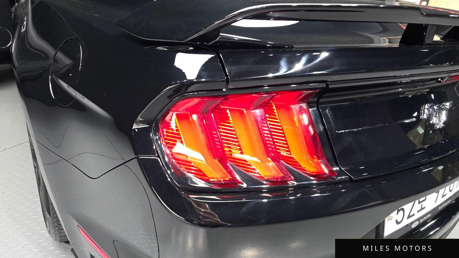 Ford Mustang 2018 — миниатюра 9
