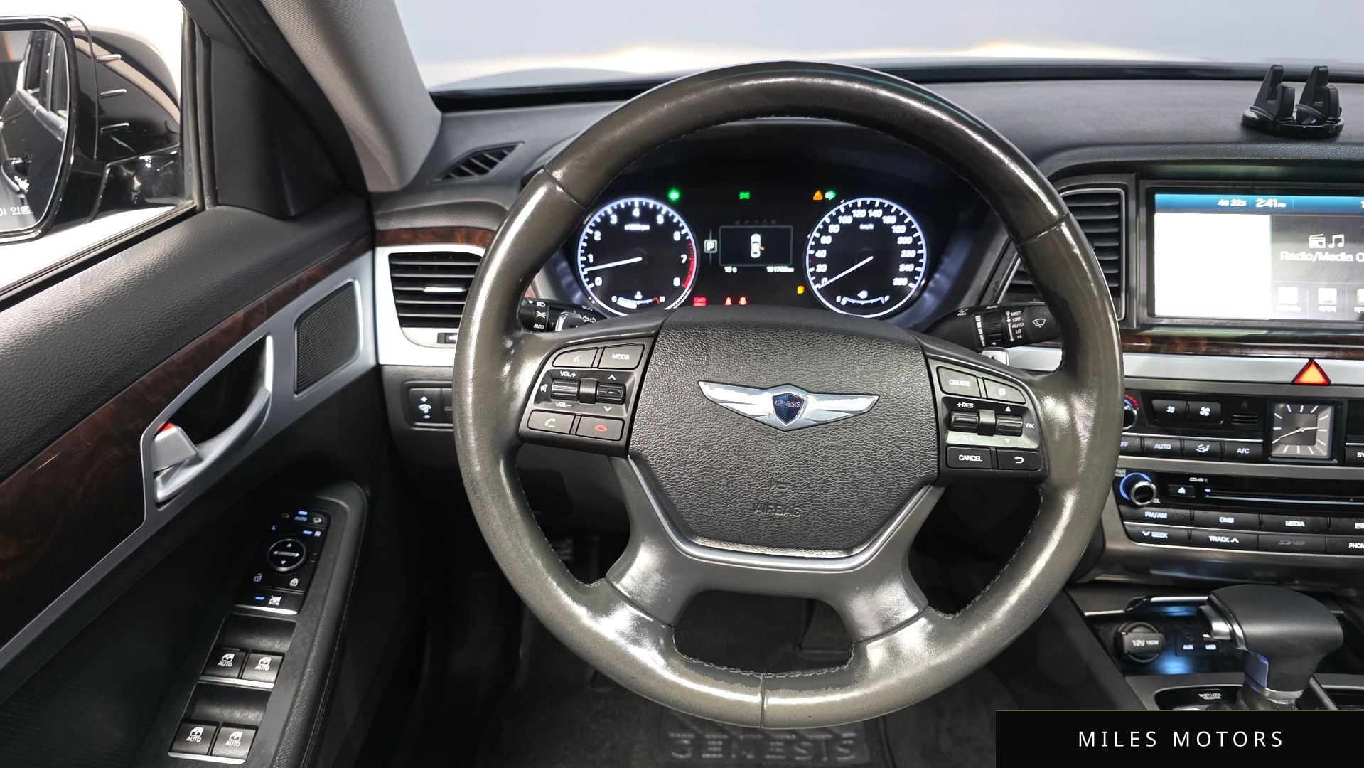 Hyundai 제네시스 DH 2015 — миниатюра 19