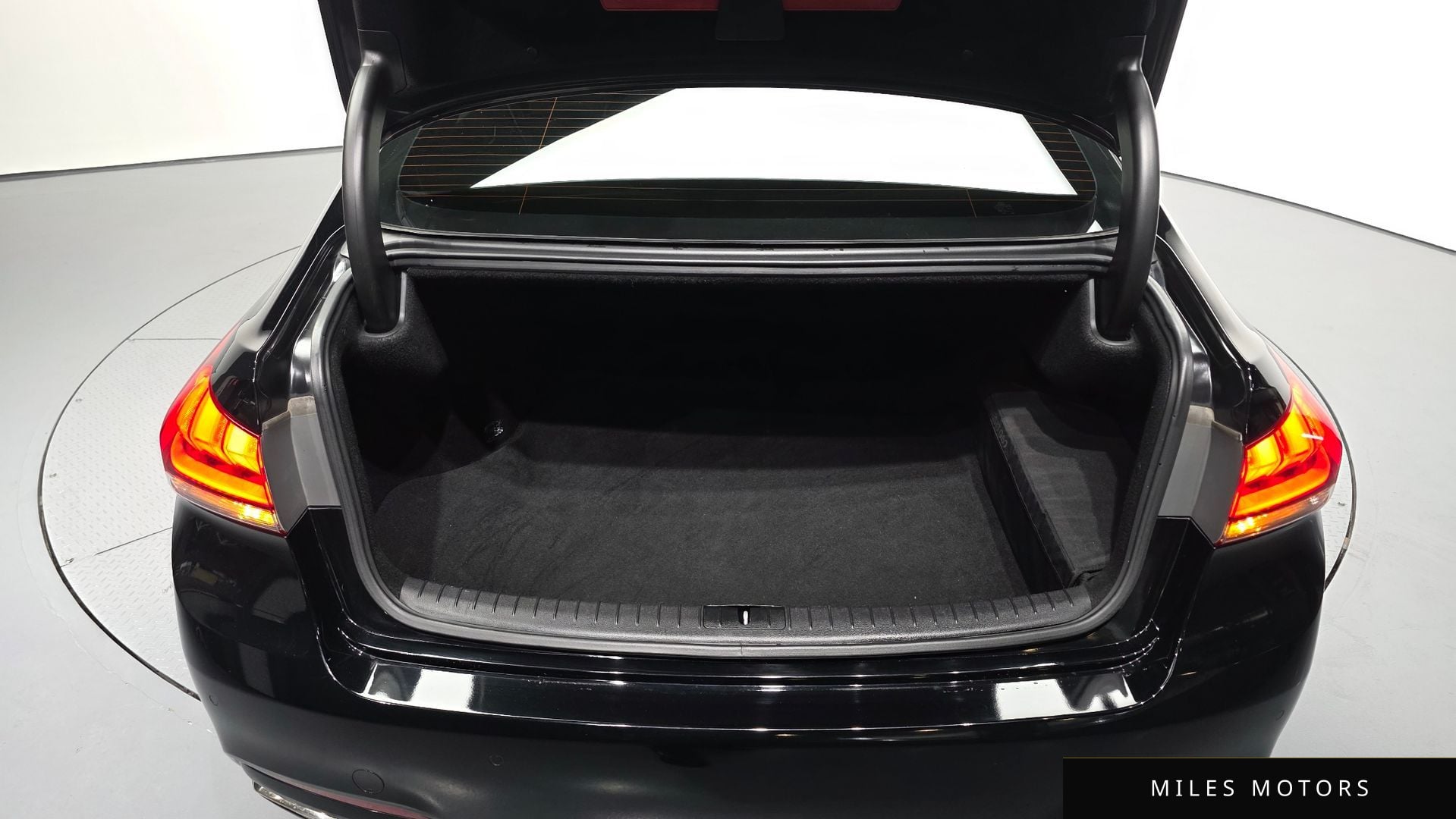 Hyundai 제네시스 DH 2015 — миниатюра 26