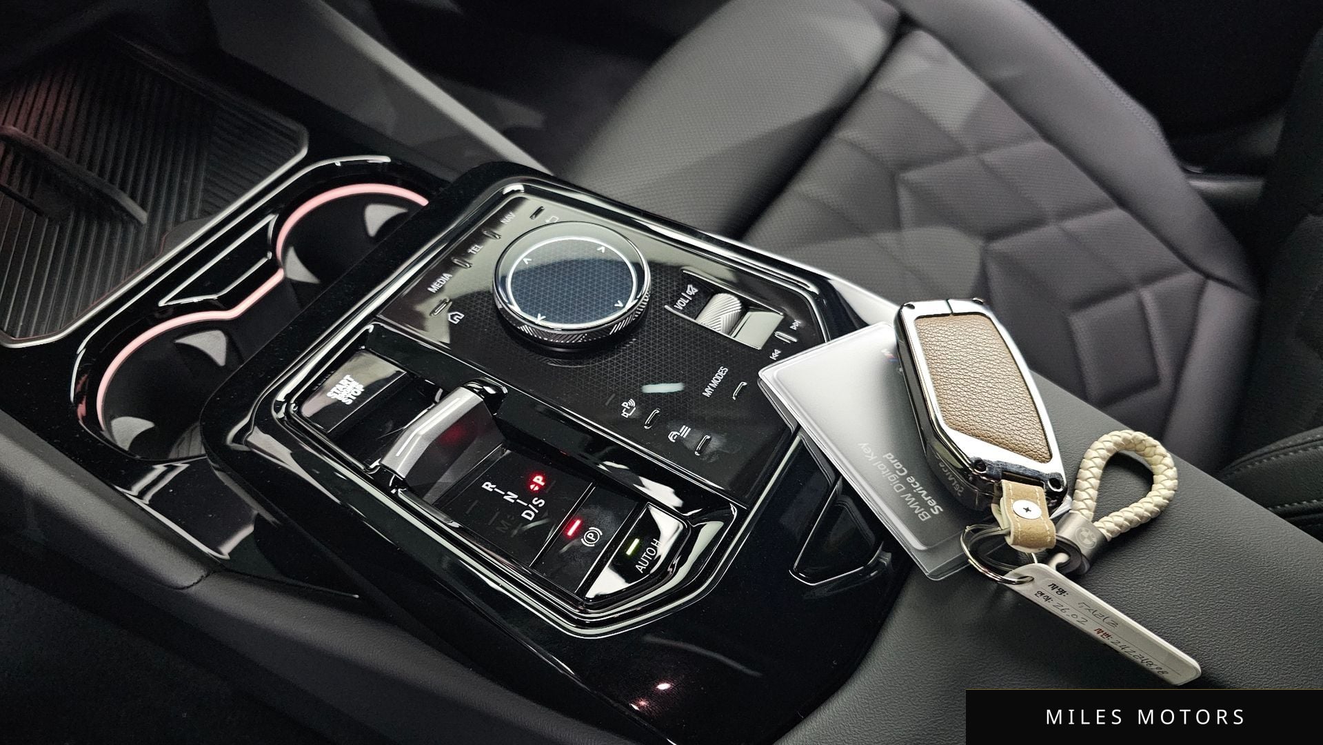 BMW 5 Series (G60) 2026 — миниатюра 12